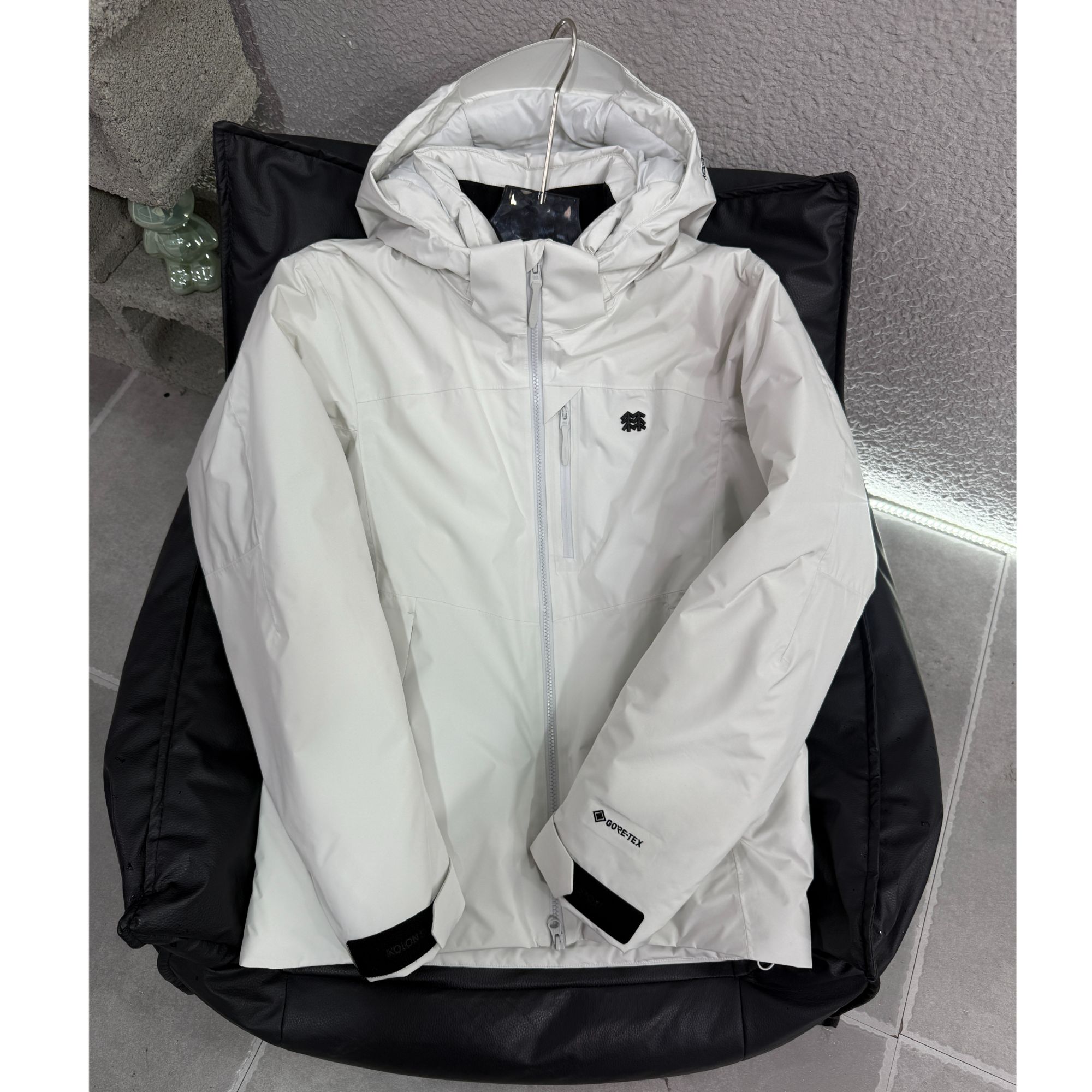 小树钢标冬季男士情侣款时尚户外保暖防风连帽防水羽绒登山冲锋衣