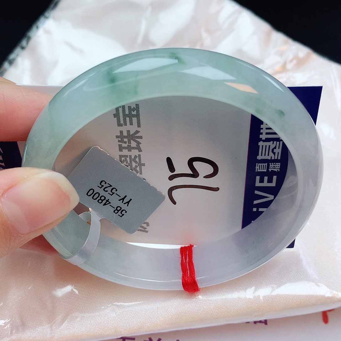 翡翠手镯未镶嵌缅甸天然A货翡翠手镯