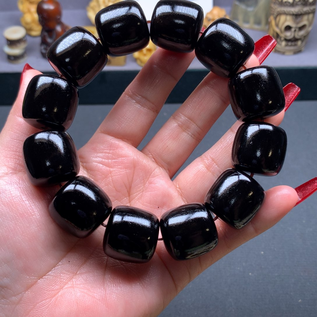 驼骨把件好看驴踢