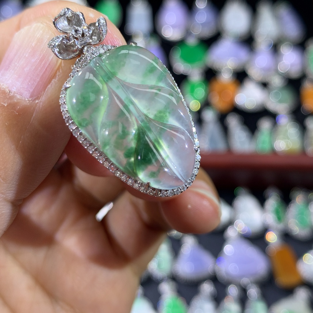 翡翠18K金镶嵌吊坠(不含链)