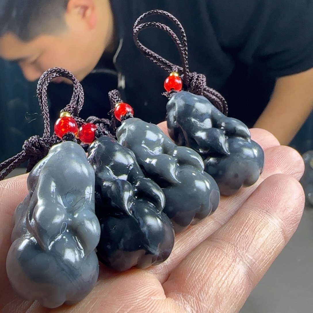 和田玉未镶嵌吊坠(不含链)