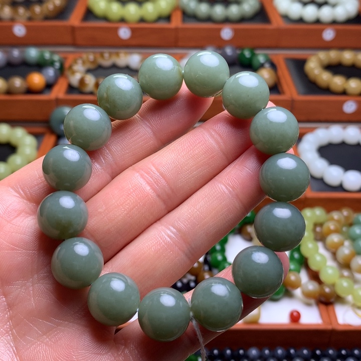 和田玉手串未镶嵌