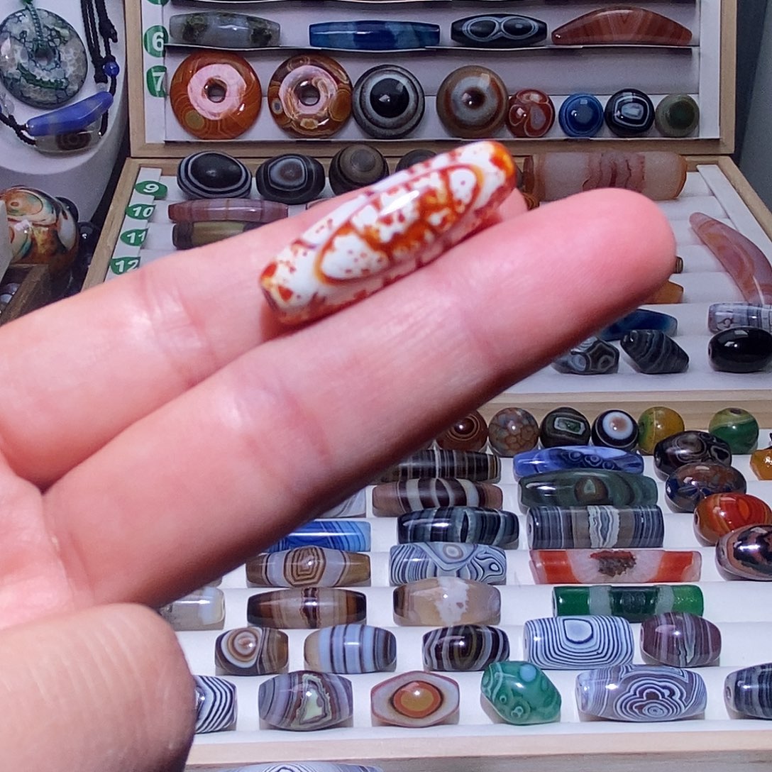 玛瑙未镶嵌吊坠……