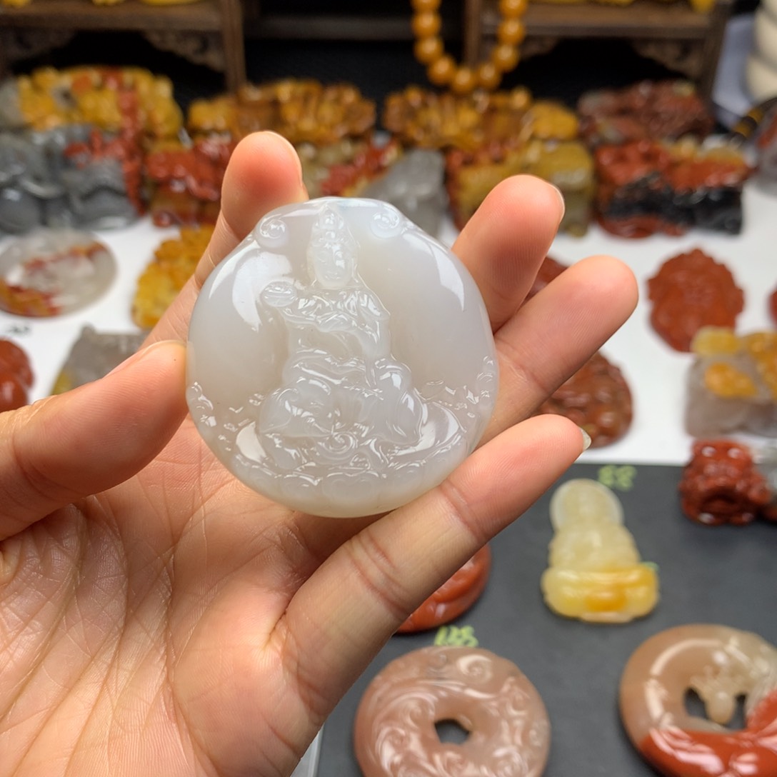 石英质玉（黄龙玉）挂件未镶嵌