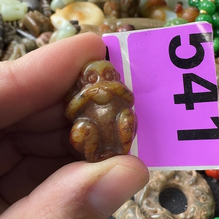 宝***和田玉未镶嵌颈饰