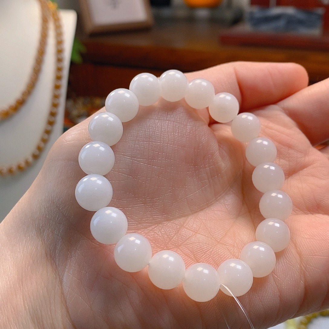 和田玉手串未镶嵌