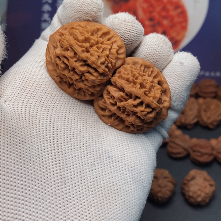 把件文玩核桃秦岭秦闷