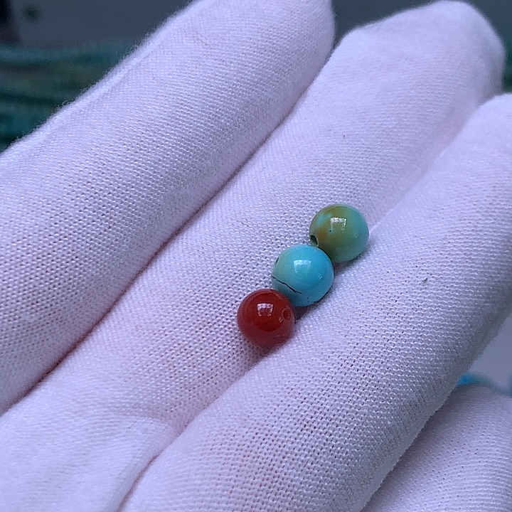 南红玛瑙未镶嵌珠宝奇石