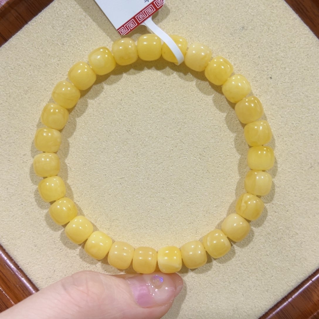 蜜蜡手链未镶嵌小**居7.5m奶黄