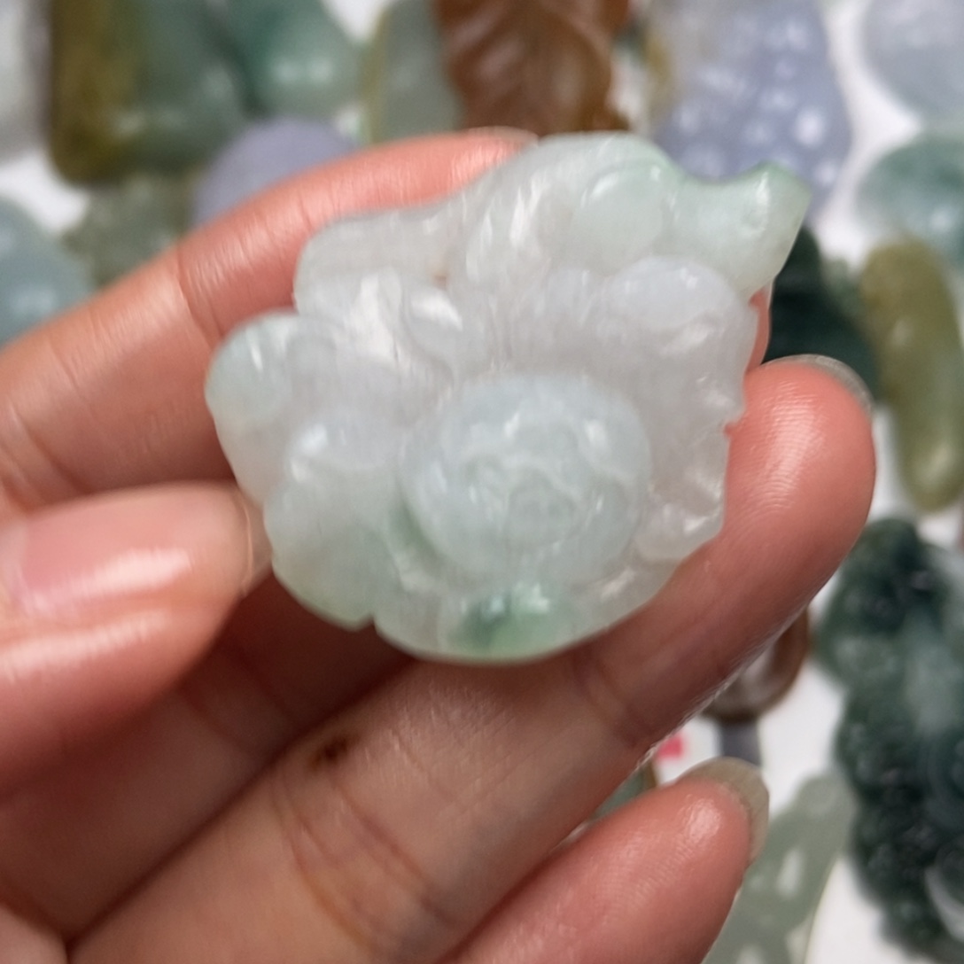 定制翡翠未镶嵌翡翠