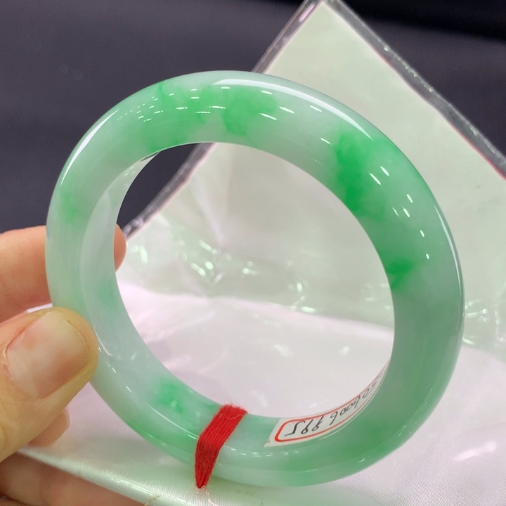 翡翠未镶嵌手镯正圈54-55