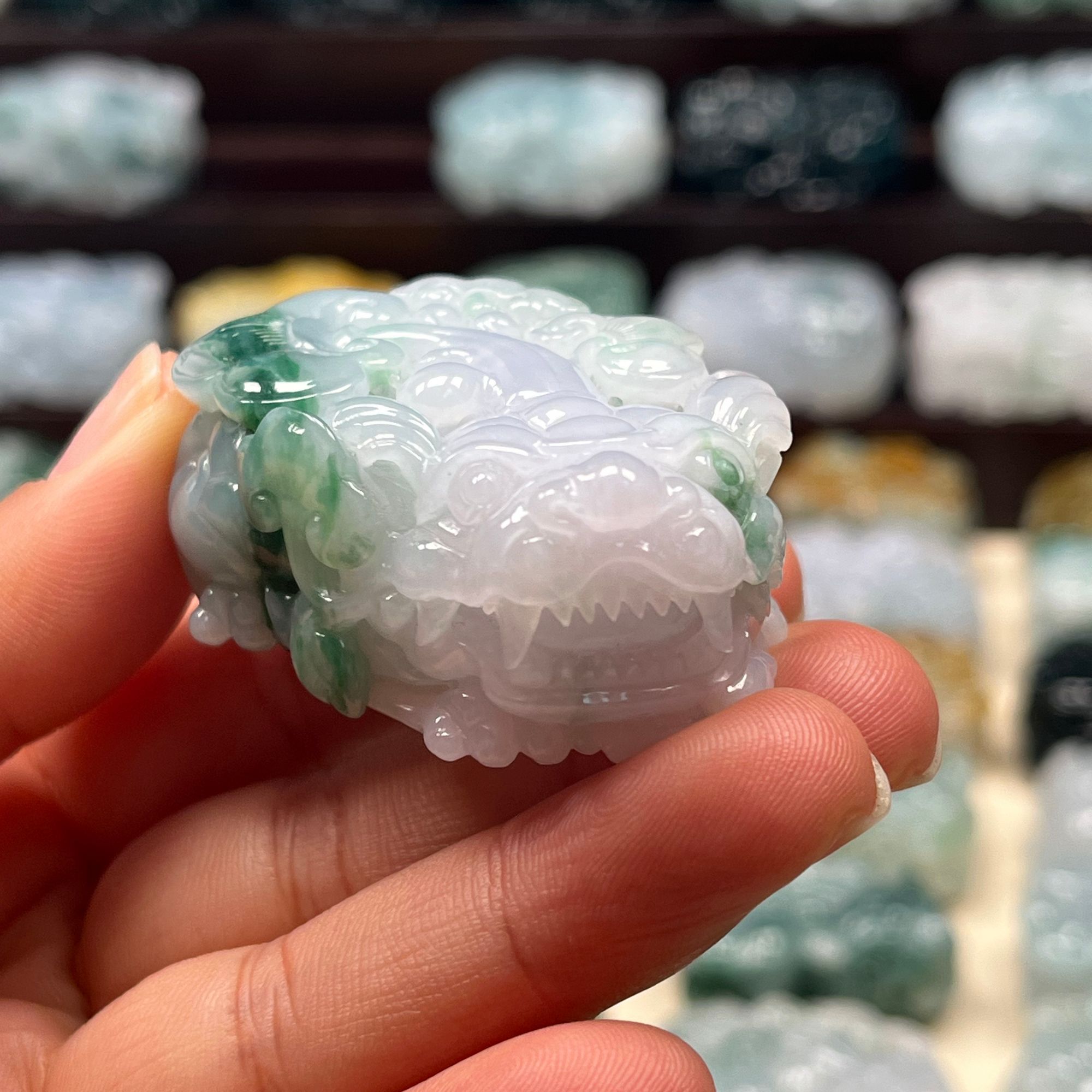 直播 天然A货翡翠飘绿貔貅吊坠男女款 玉貔貅皮丘皮球貔恘玉坠