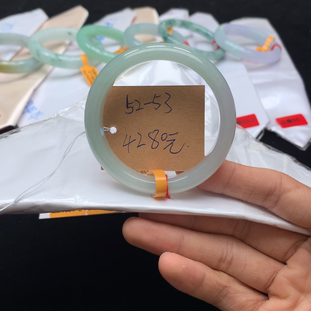 翡翠未镶嵌手镯手镯