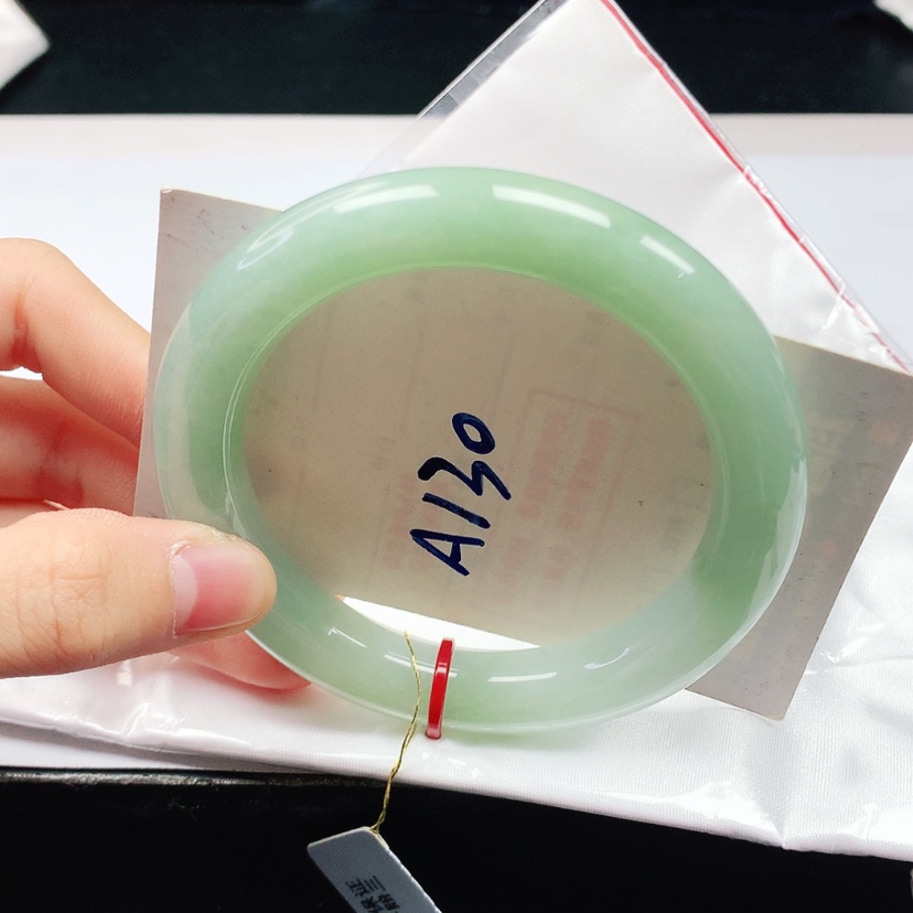 【闪购商品】翡翠手镯（圆镯）未镶嵌天然缅甸a货手镯56+