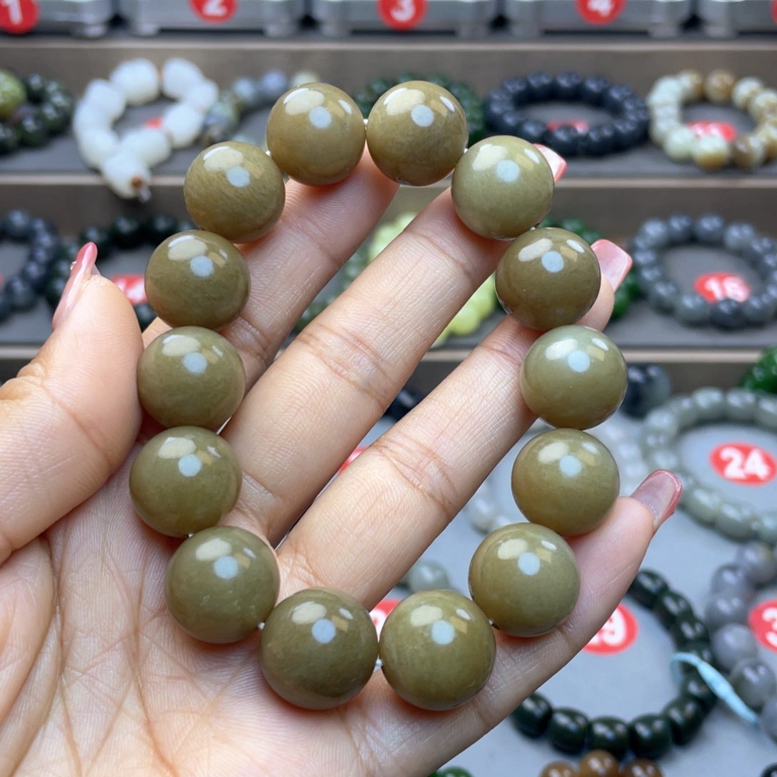 和田玉手链未镶嵌