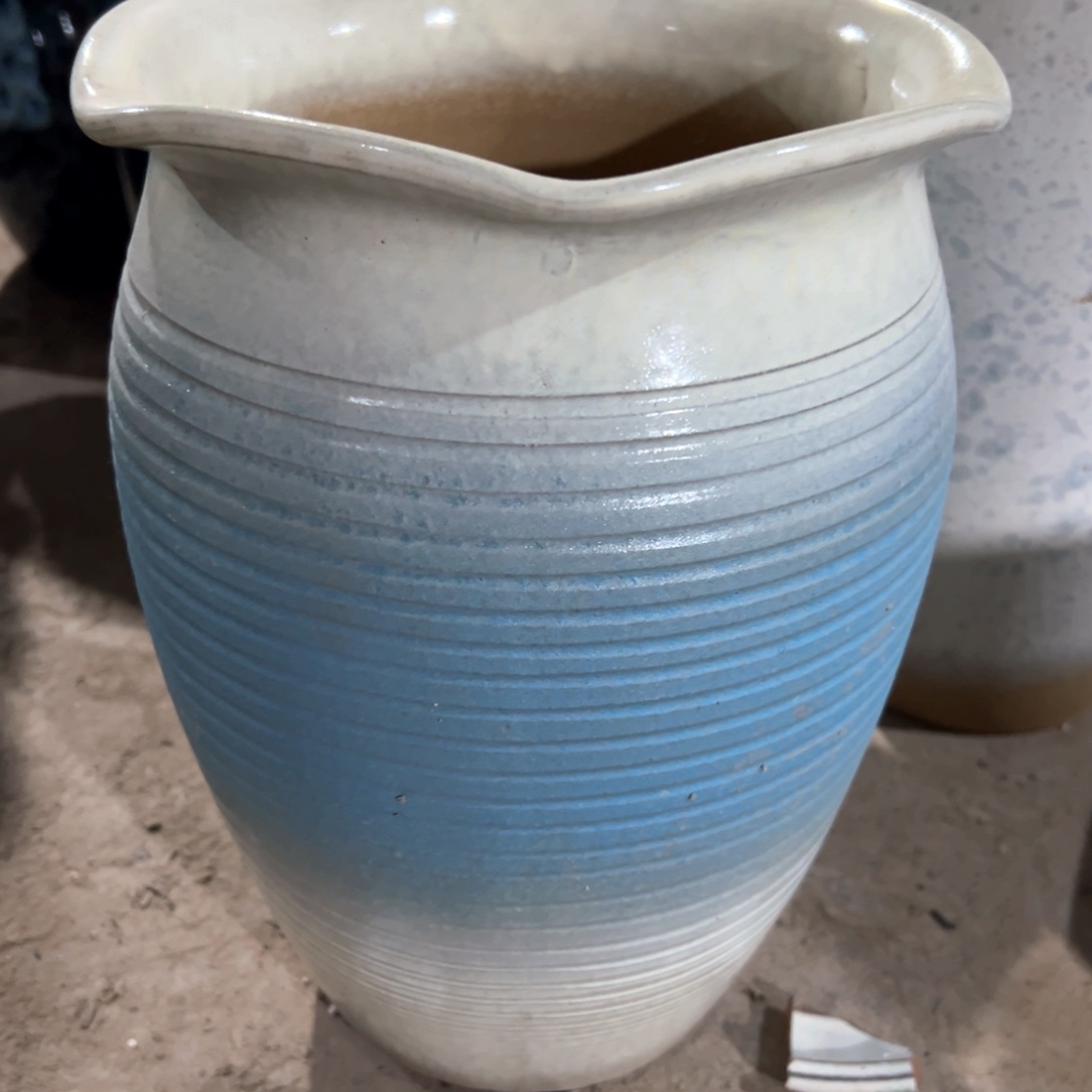 红陶瑕疵20-28一个