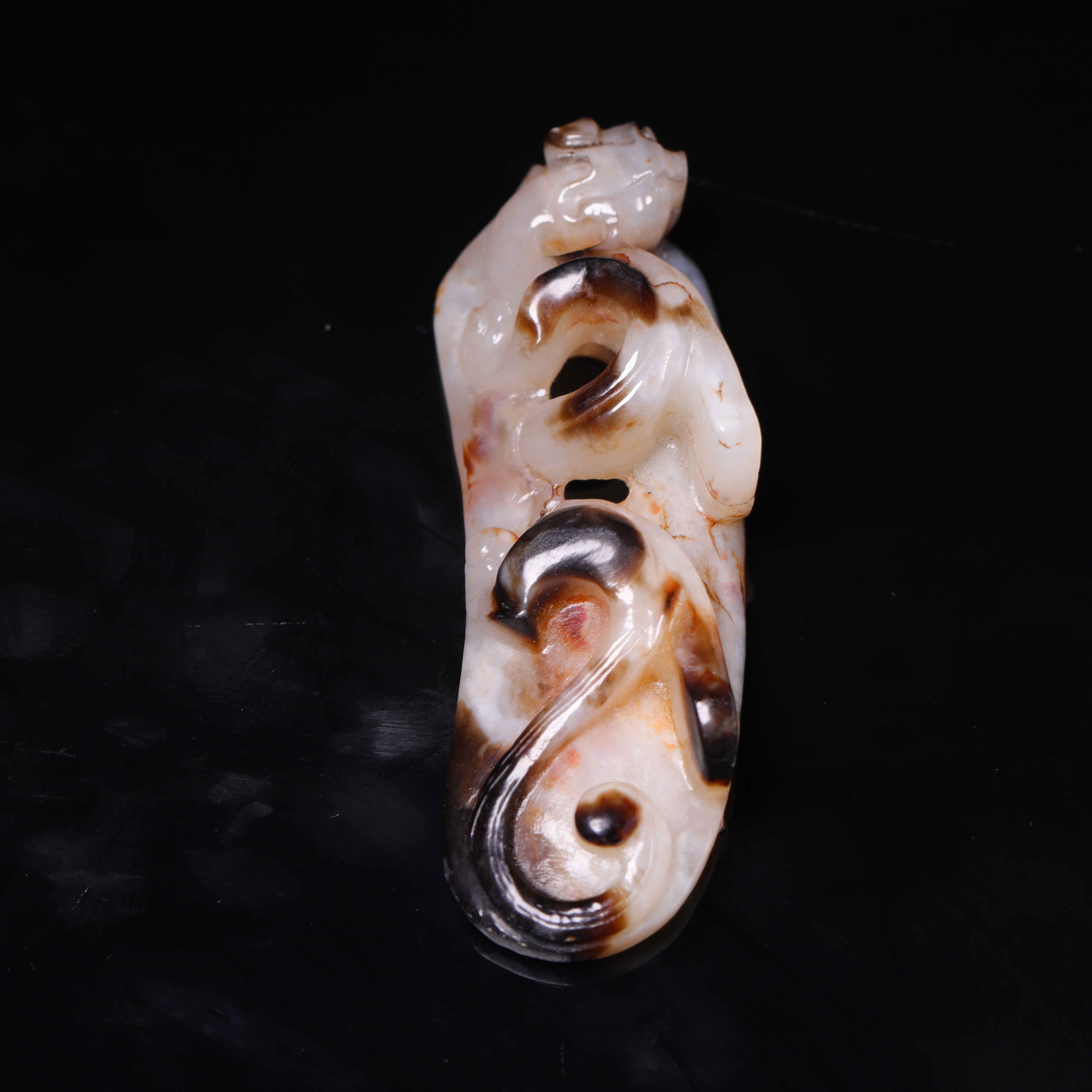 明代和田玉龙纹鸡心佩-NX