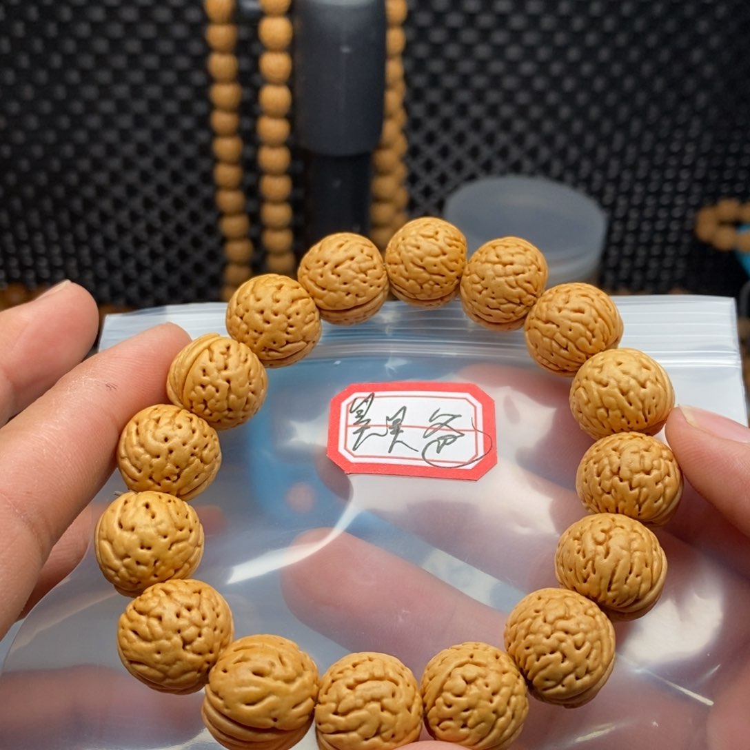 文玩核桃手串昊*爸金丹。不在仙人掌上盘17