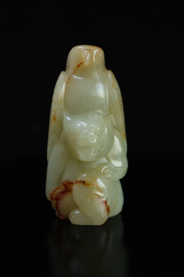 和田玉精品鹰熊手把