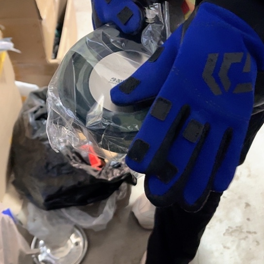 迷你拉饵盘灰色。      