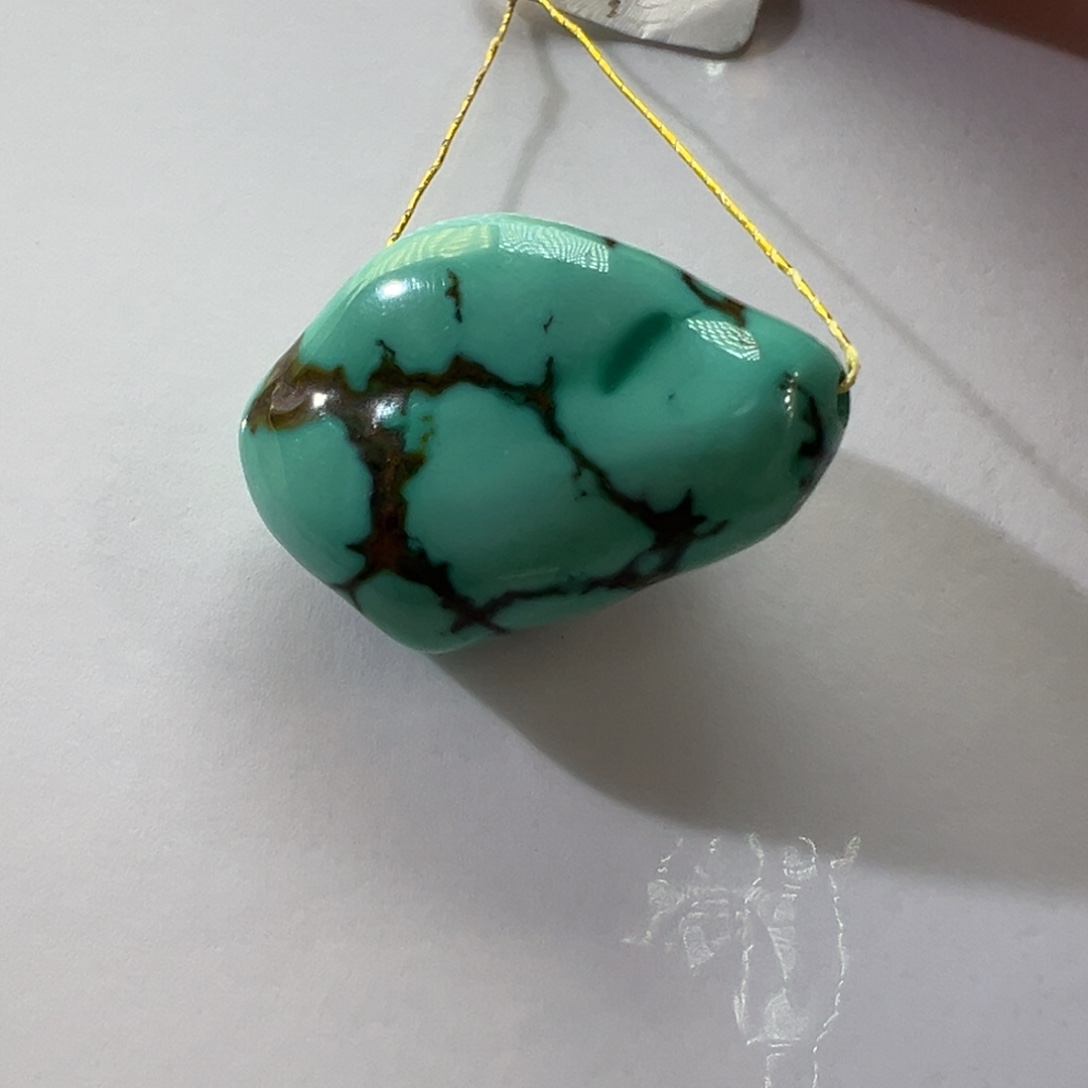 绿松石未镶嵌挂件