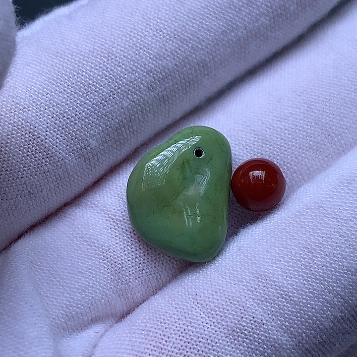 未镶嵌南红玛瑙珠宝奇石
