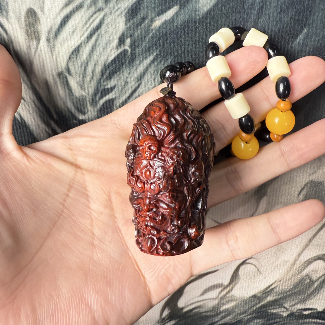 紫檀木一念之间手把件挂件实木雕刻