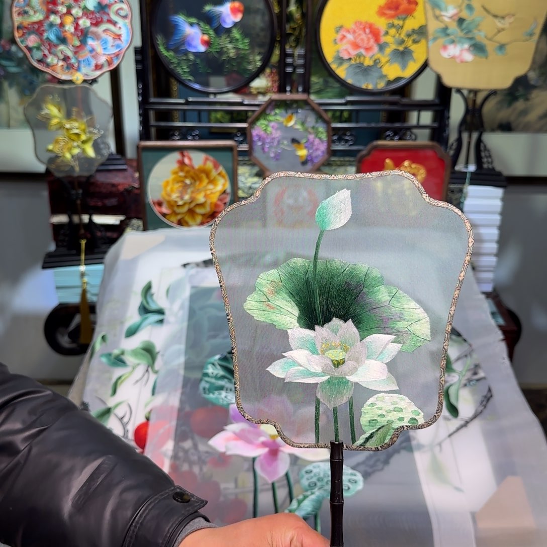 刺绣刺绣工艺精湛