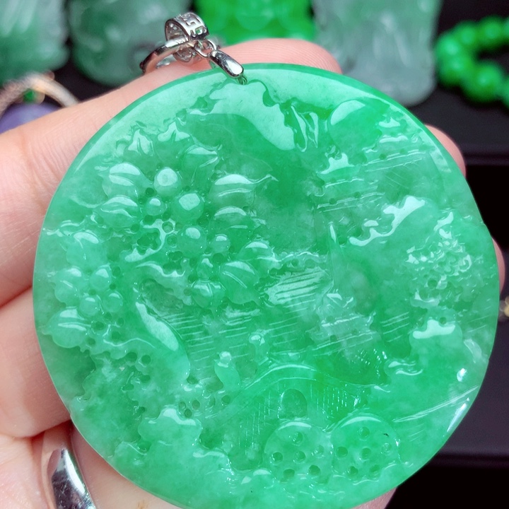 翡翠未镶嵌吊坠(不含链)