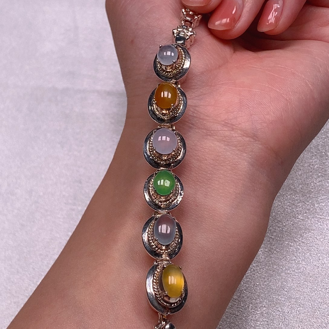 翡翠手链未镶嵌多宝蛋面