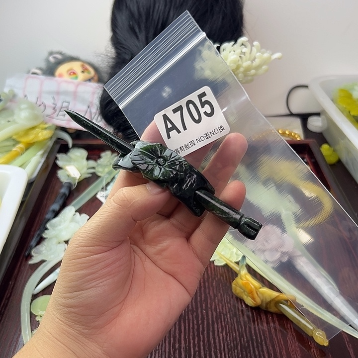 2***n蛇纹石玉合金发饰