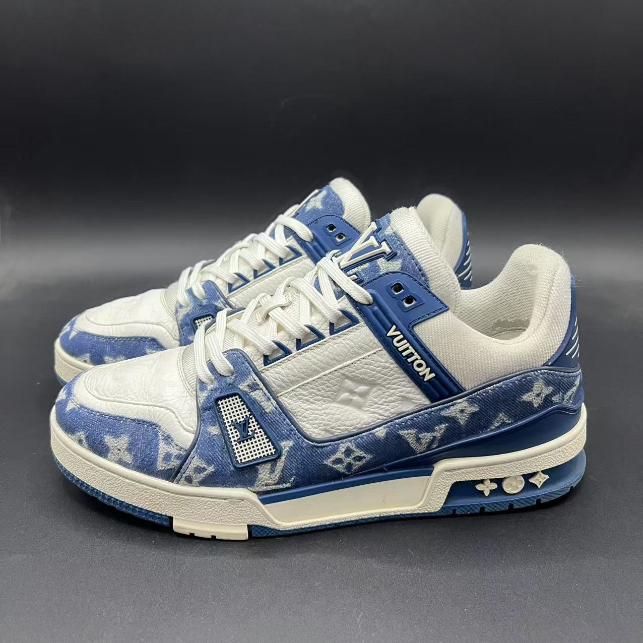 LouisVuitton/路易威登男士时尚潮流白蓝牛仔板鞋40码lb389
