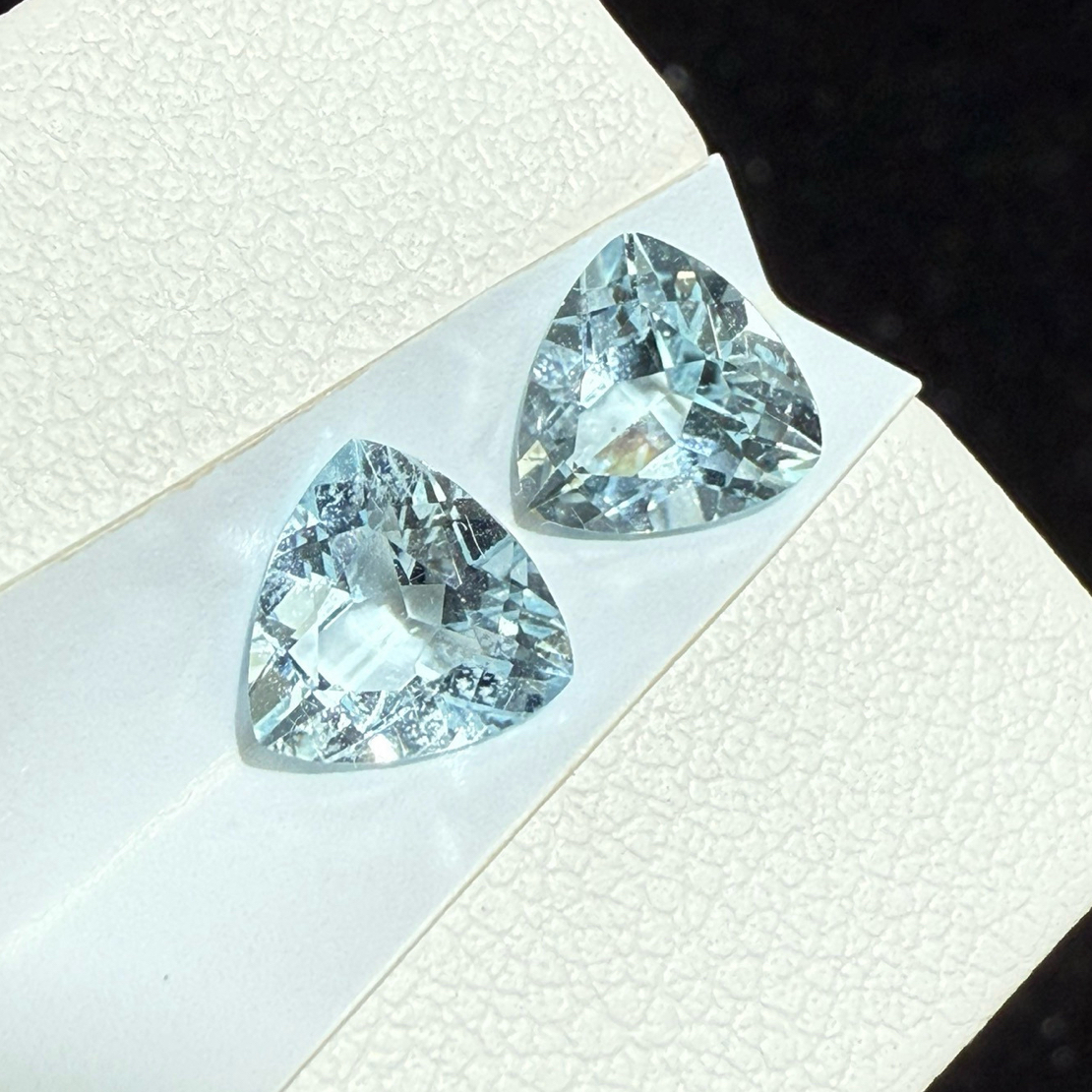 天然极美海蓝宝裸石，重量: 1.875ct  规格: 6.7*6.7*3.6毫米