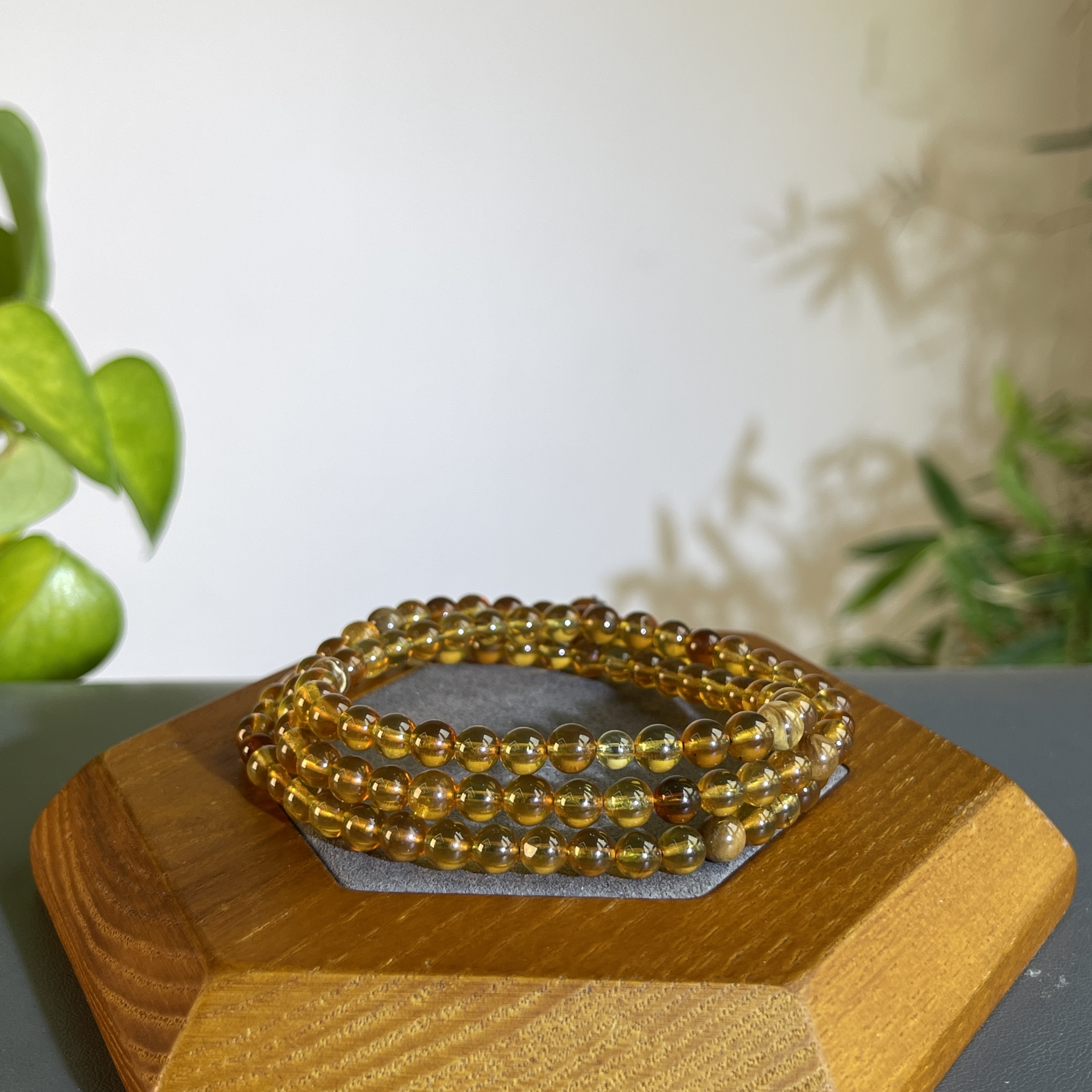 JXW20-20  琥珀-珠链