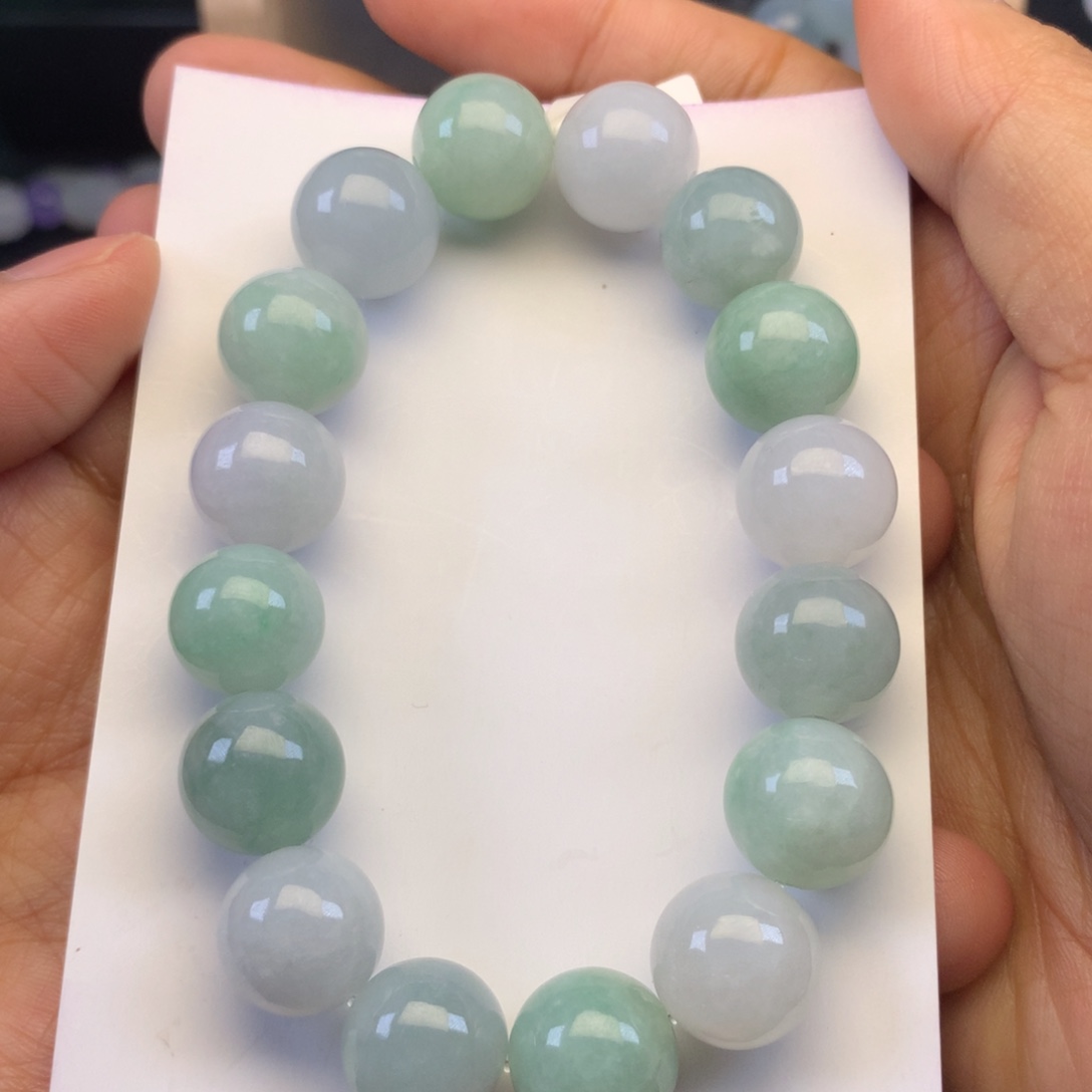 翡翠颈饰未镶嵌天然缅甸翡翠