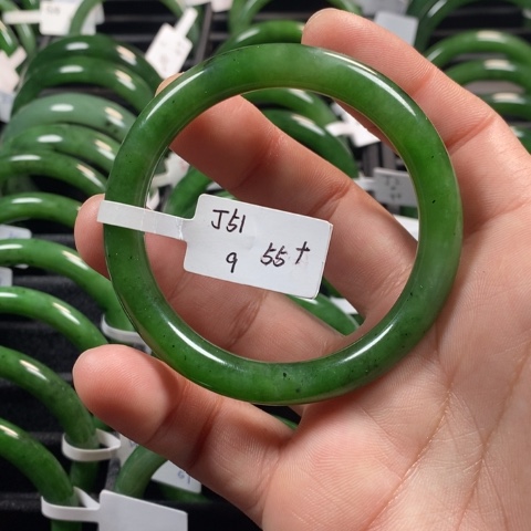 和田玉（碧玉）手镯未镶嵌