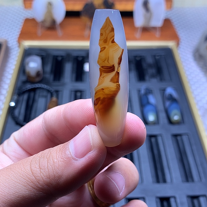未镶嵌颈饰玛瑙/玉髓