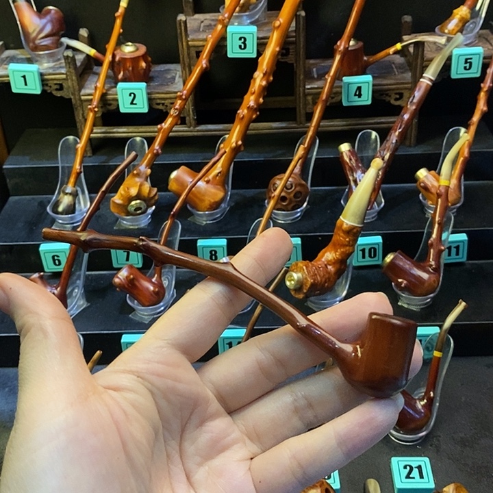 大叶紫檀（黑酸枝木类）