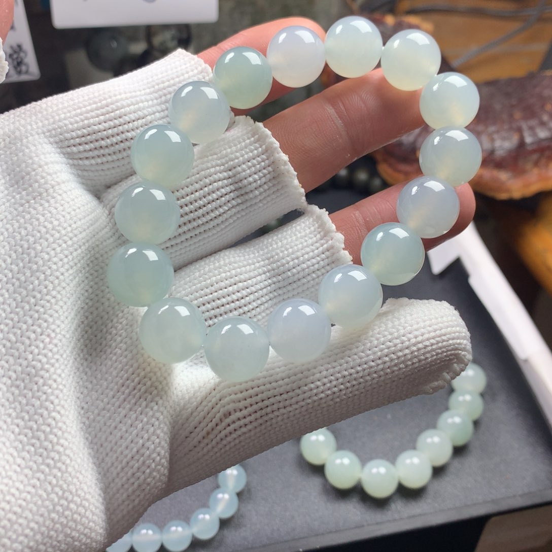 定制翡翠未镶嵌卡13.7 16粒