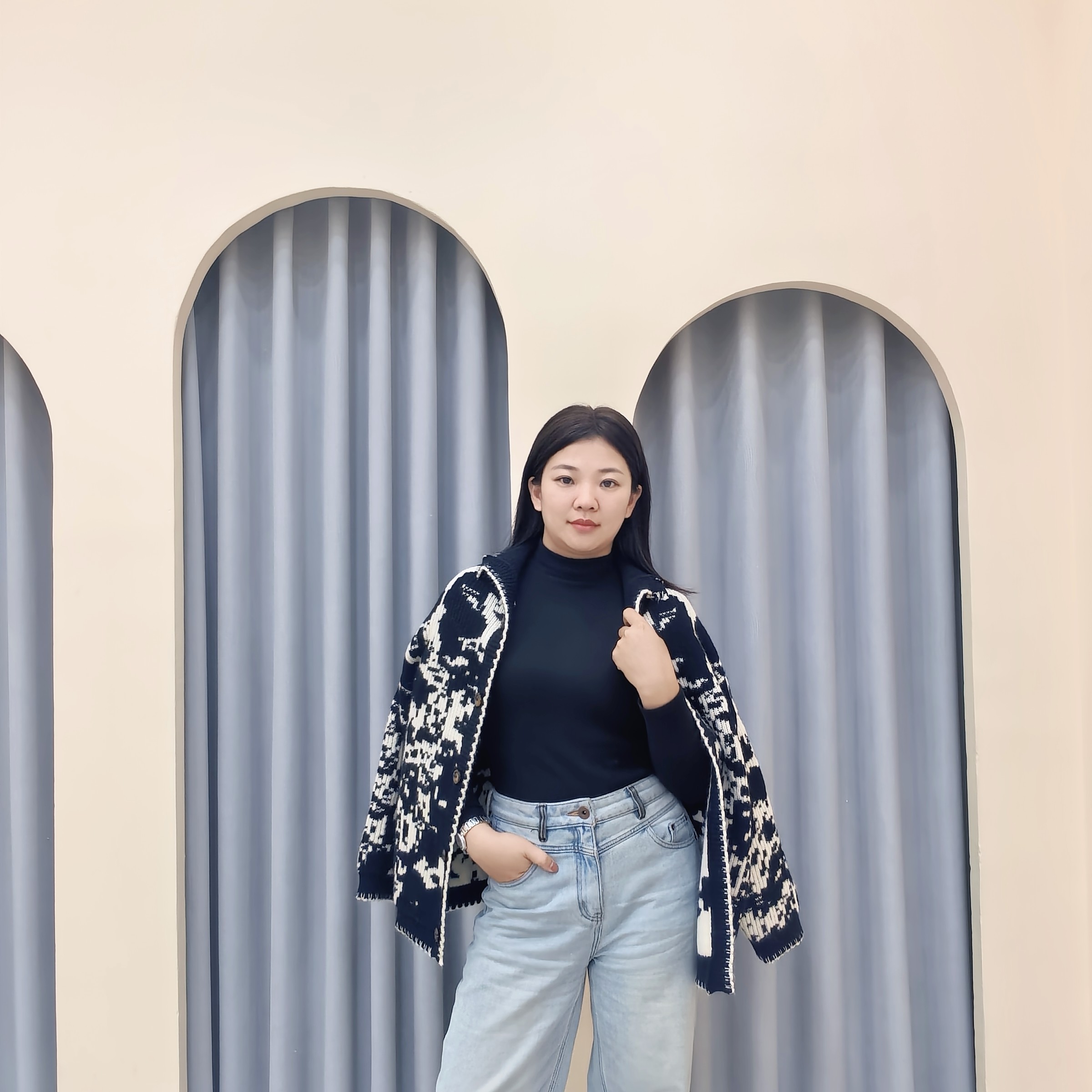 韩系复古黑白撞色提花立领宽松慵懒风秋冬针织开衫外套