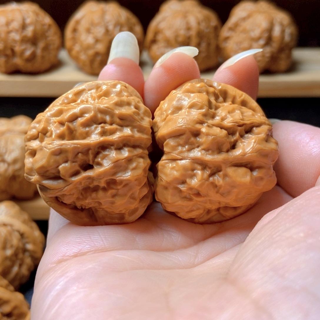 风***景文玩核桃吊坠蛤蟆头