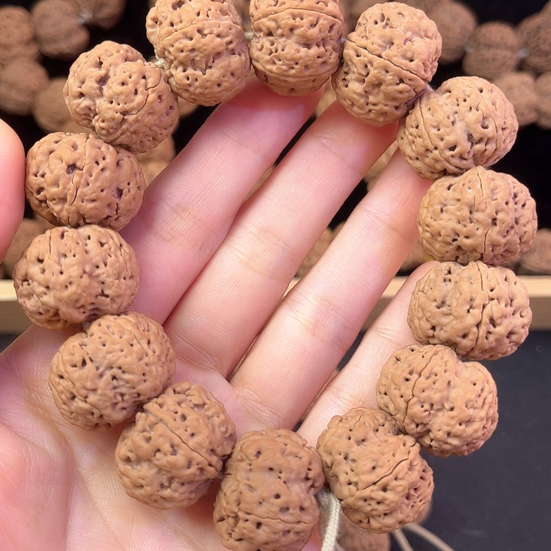 吊坠金刚菩提梅花蜂王23