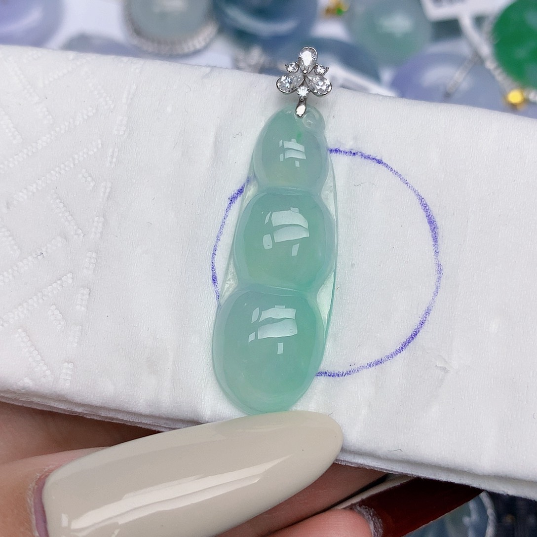 翡翠18K金镶嵌颈饰天然缅甸翡翠a货百元以上9元证书费自理