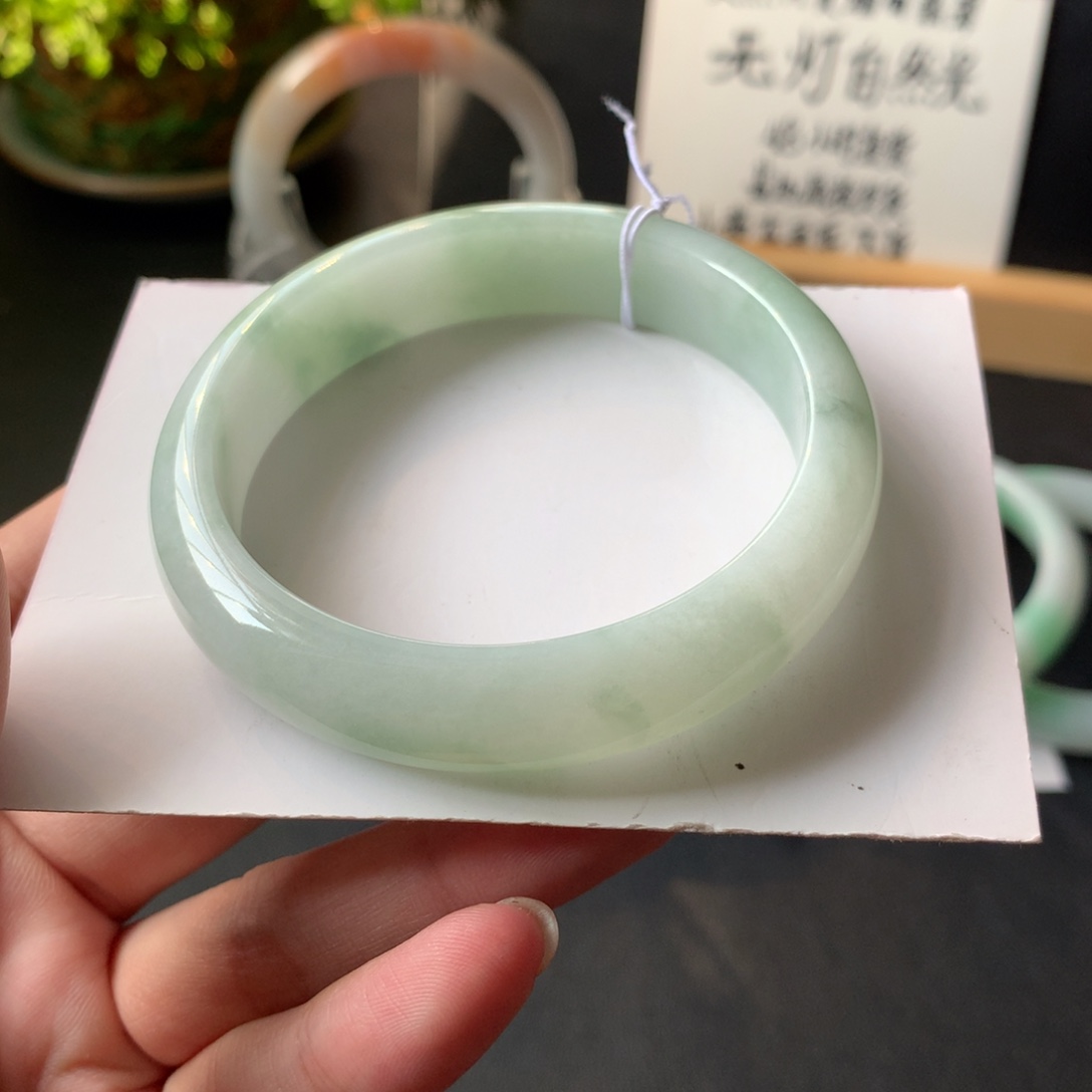 翡翠未镶嵌手镯17号55.3-12.8-7.5