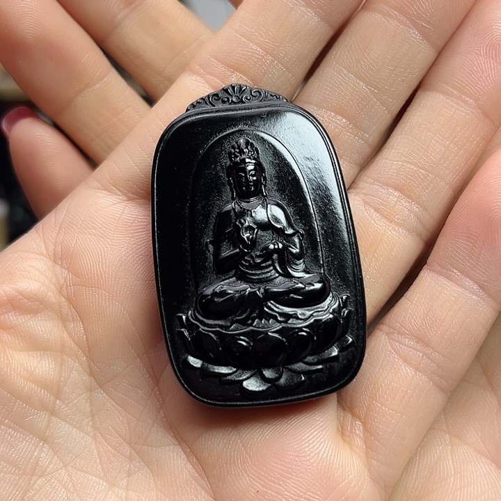 和田玉未镶嵌颈饰观音牌