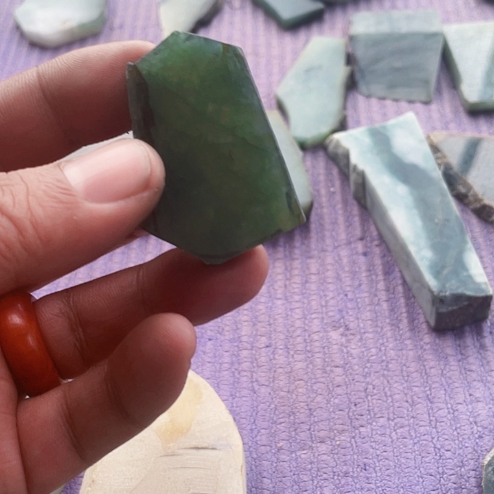 定制翡翠未镶嵌翡翠