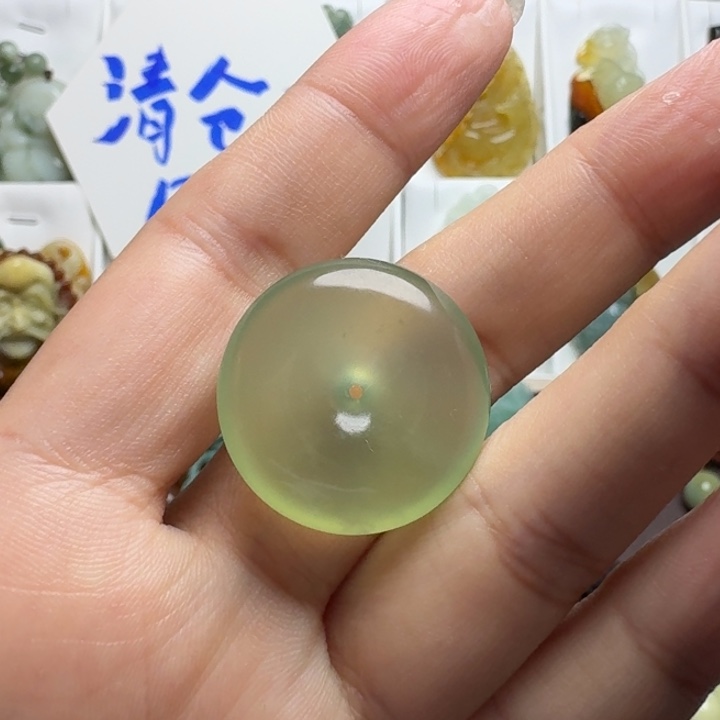 蛇纹石玉未镶嵌吊坠