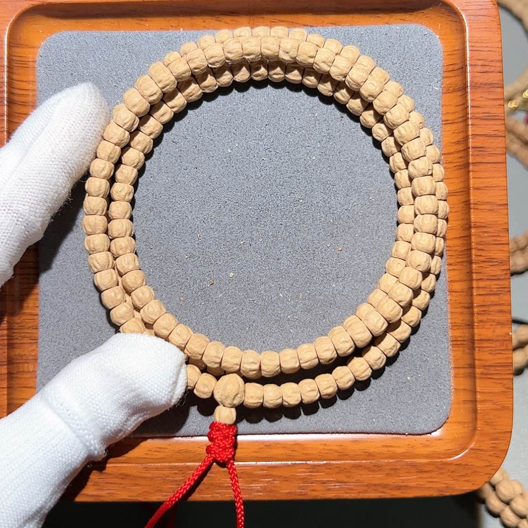 柏香籽/百香籽吊坠男*粉油皮方块顺6+