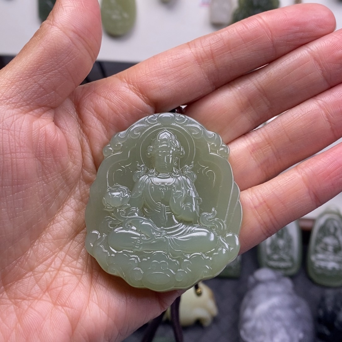 甘***贵和田玉未镶嵌挂件和田玉观音吊坠挂件