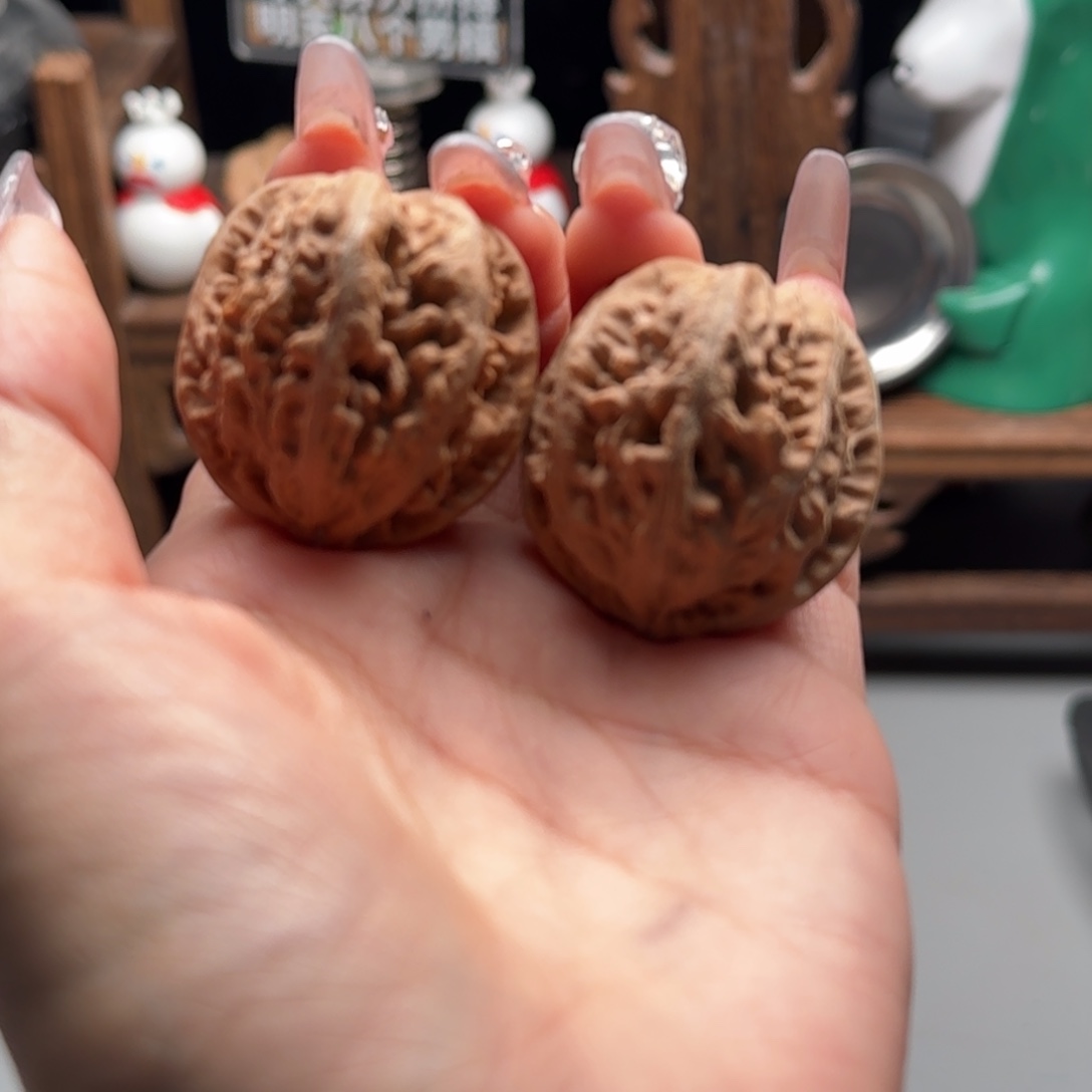 文玩核桃把件关东木子楸百核147